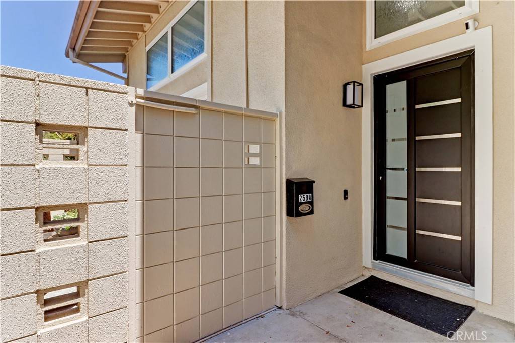 Laguna Woods, CA 92637,259 Calle Aragon #A