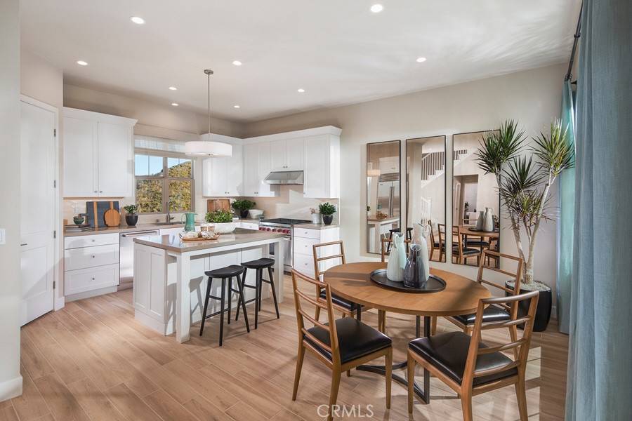 Irvine, CA 92618,116 Rimstone