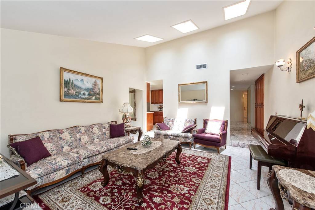 La Mirada, CA 90638,13150 Stern AVE