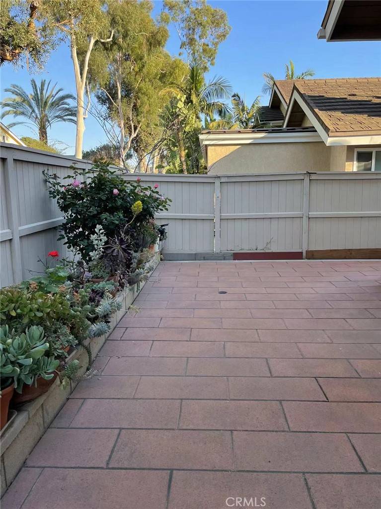Irvine, CA 92604,13 Northgrove #13