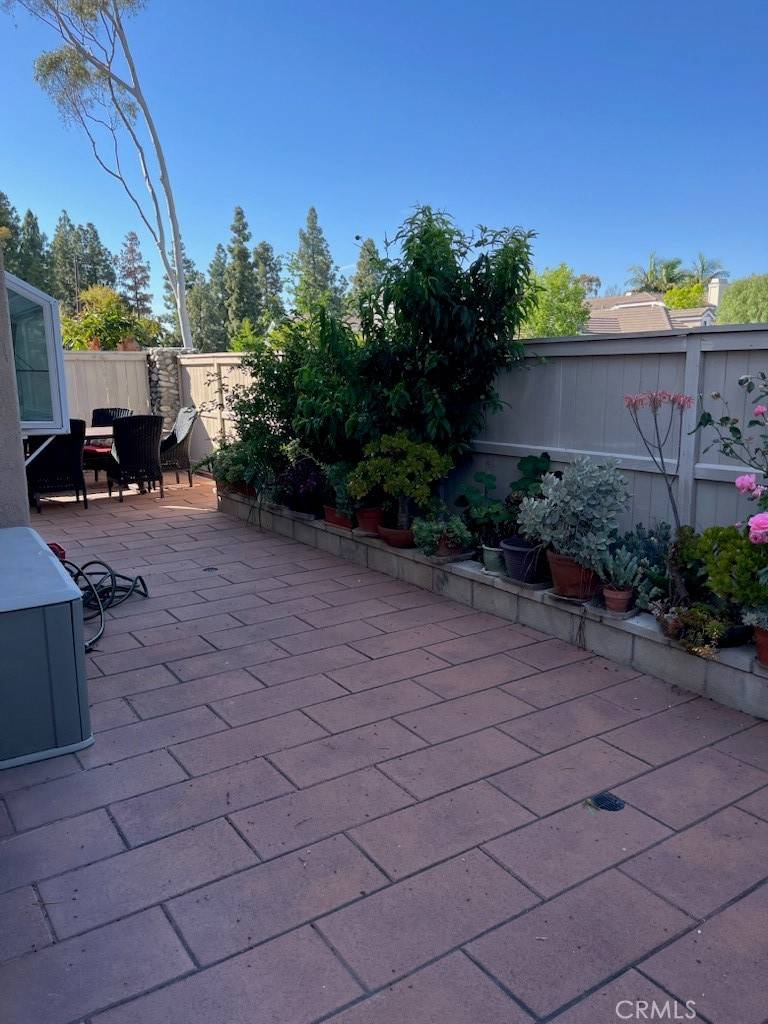 Irvine, CA 92604,13 Northgrove #13