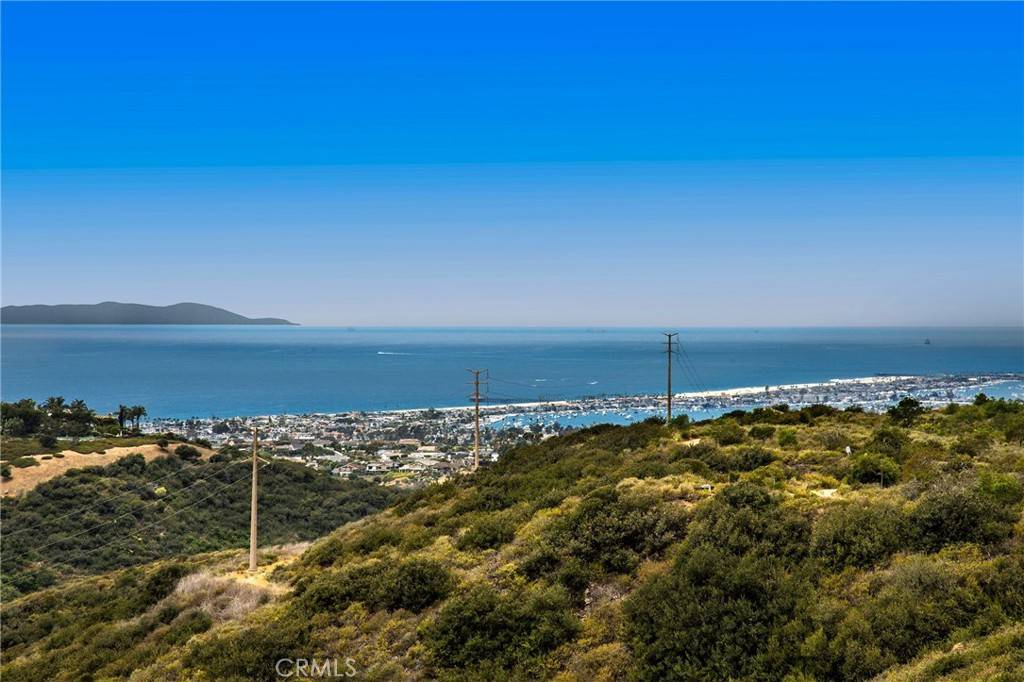 Newport Coast, CA 92657,14 Saint Pierre