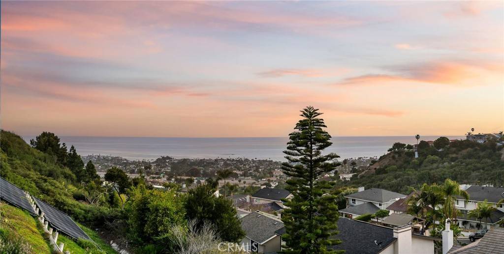 San Clemente, CA 92672,604 E Avenida San Juan