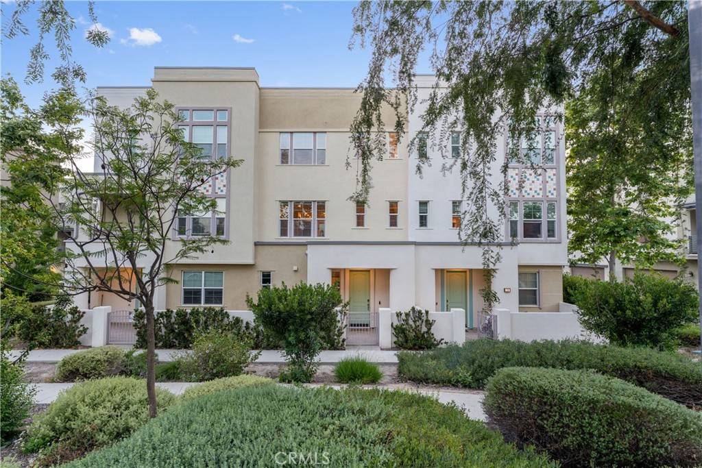 Irvine, CA 92618,138 Acamar