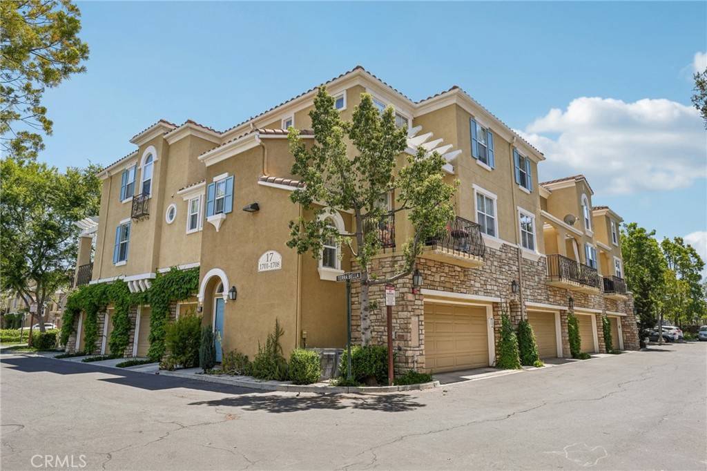 Irvine, CA 92602,1706 Terra Bella