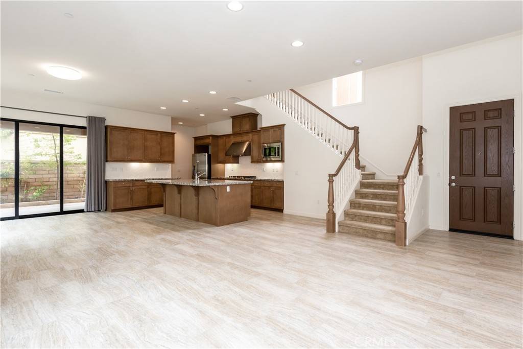Lake Forest, CA 92630,25 Torosa