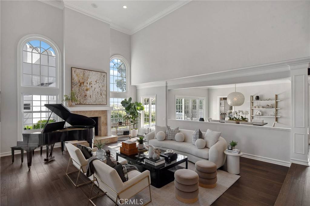 Newport Beach, CA 92660,5 Hillsborough
