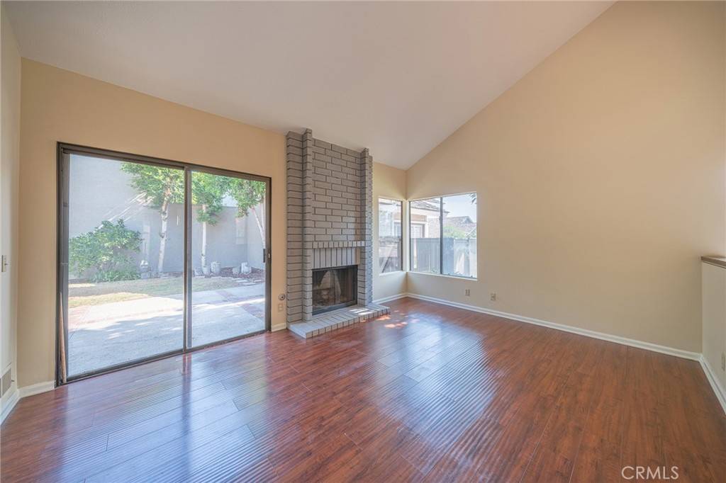 Irvine, CA 92604,25 Lakeside #59