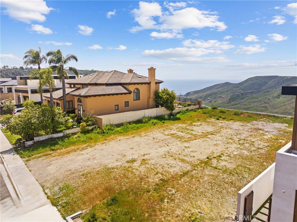 Laguna Niguel, CA 92677,27 Coronado Pointe