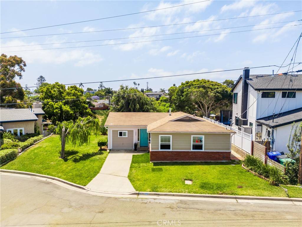 San Diego, CA 92106,3607 Oleander DR