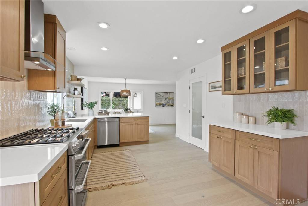Seal Beach, CA 90740,4664 Fir AVE