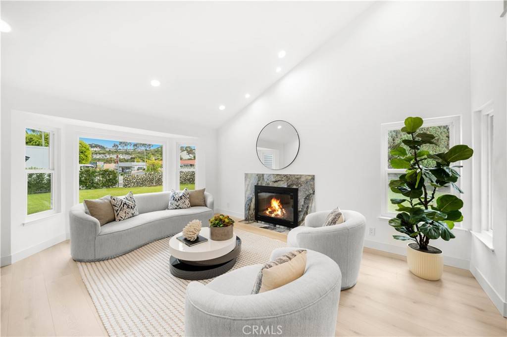 Dana Point, CA 92629,25501 Goldenspring DR