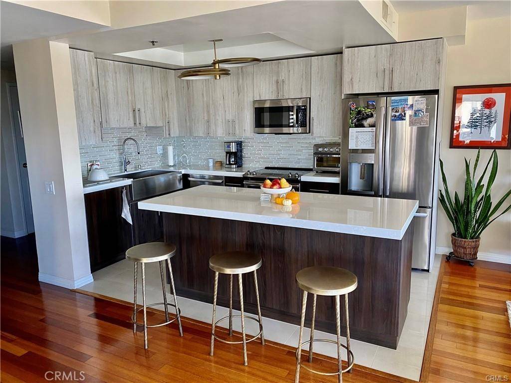 Long Beach, CA 90802,525 E Seaside WAY #1203