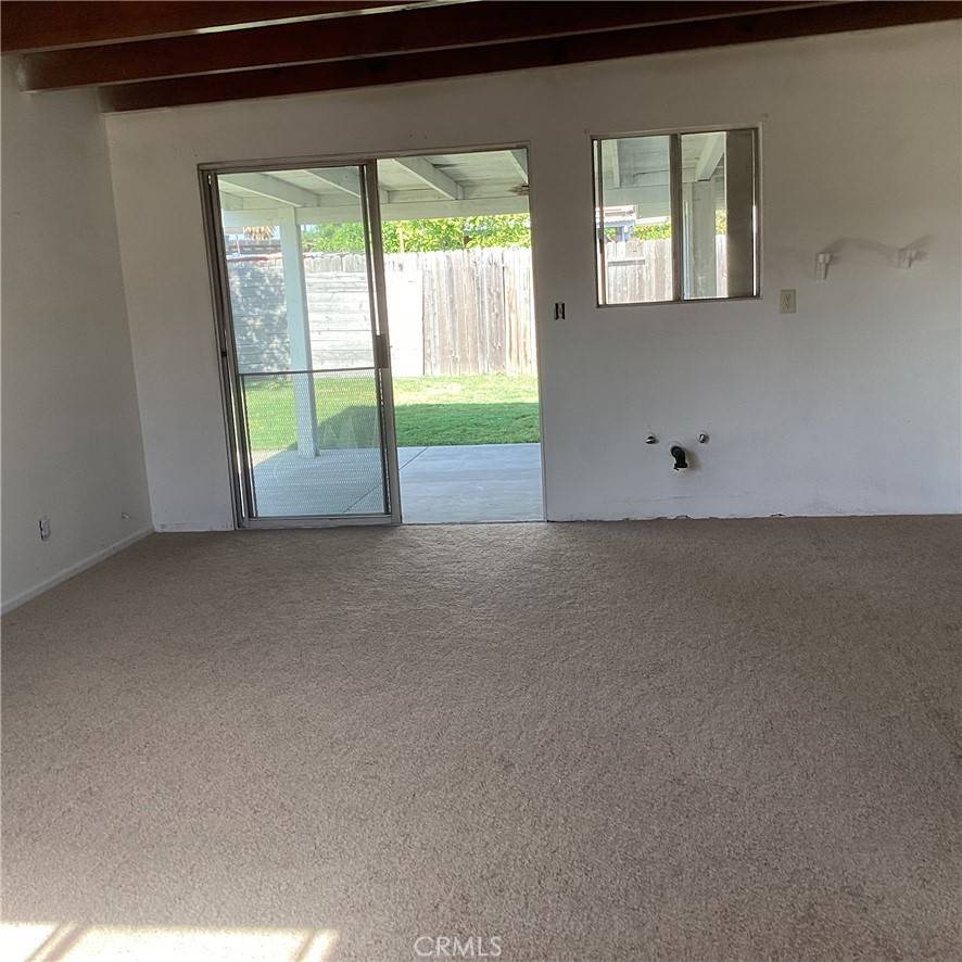Westminster, CA 92683,8571 Heil AVE