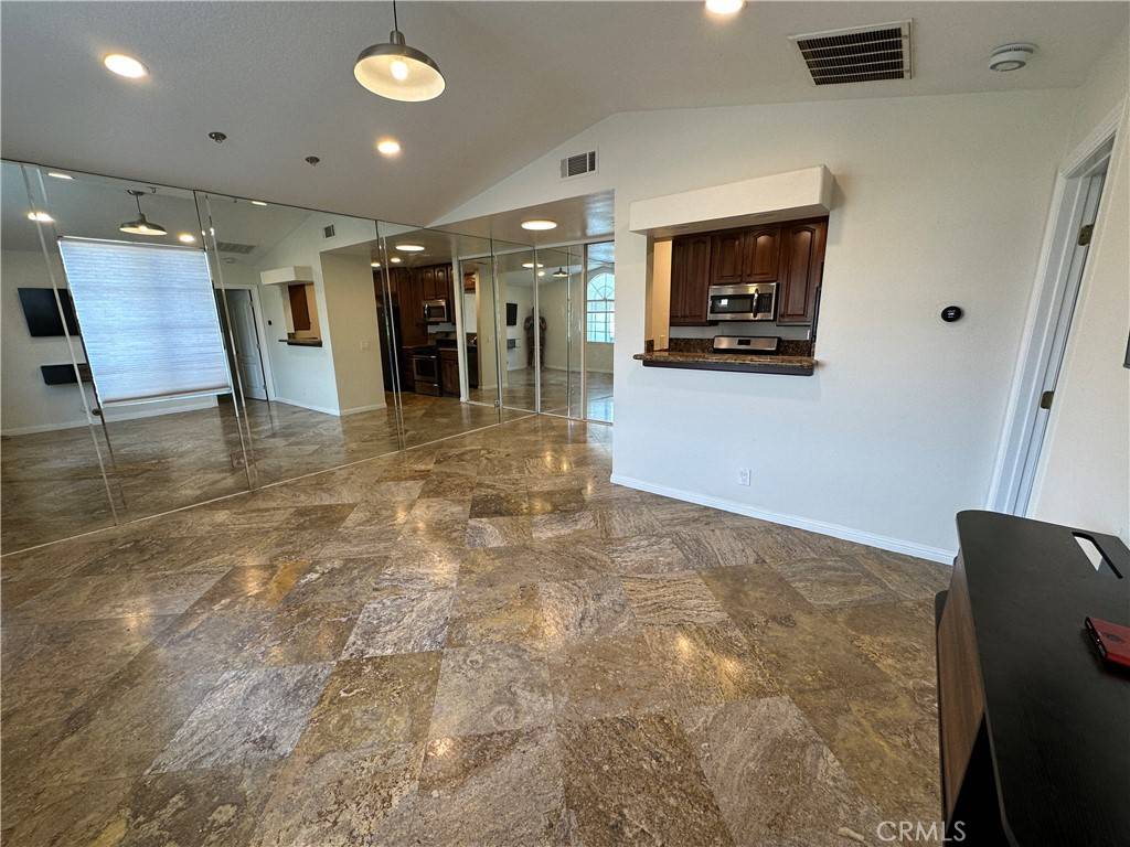 Rancho Santa Margarita, CA 92688,31 Via Cresta