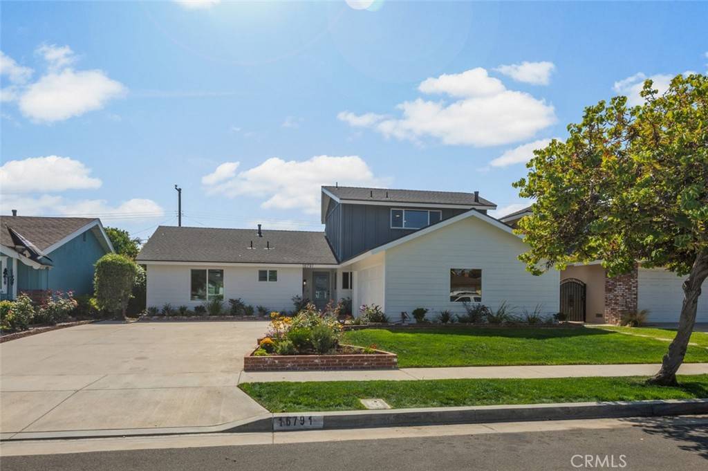 Huntington Beach, CA 92647,16791 Glenhaven LN