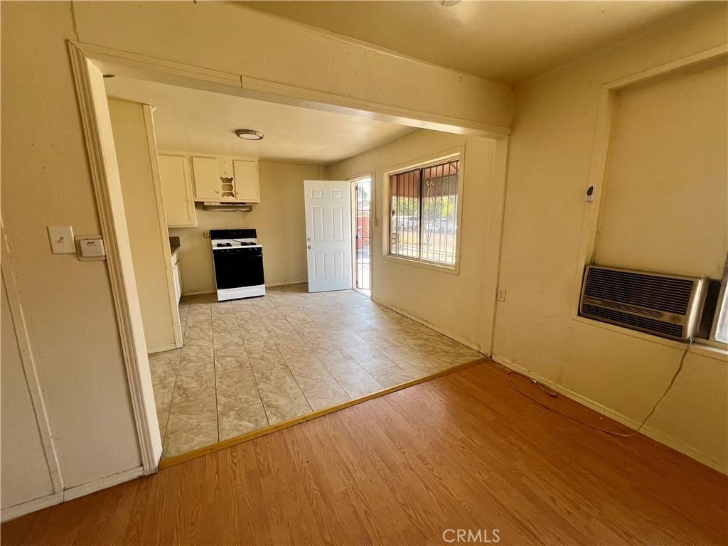 Rialto, CA 92376,342 S Sycamore AVE
