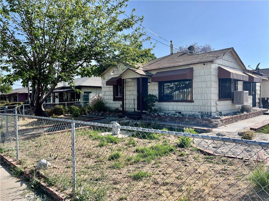 Rialto, CA 92376,342 S Sycamore AVE