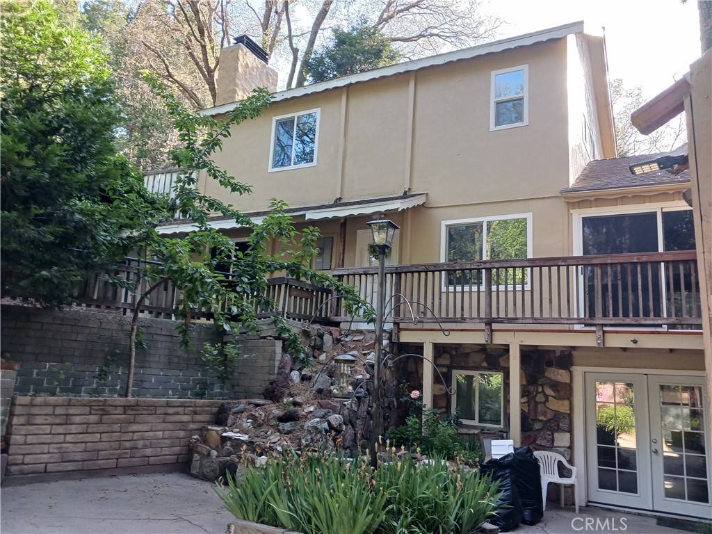 Crestline, CA 92325,23304 Crest Forest DR