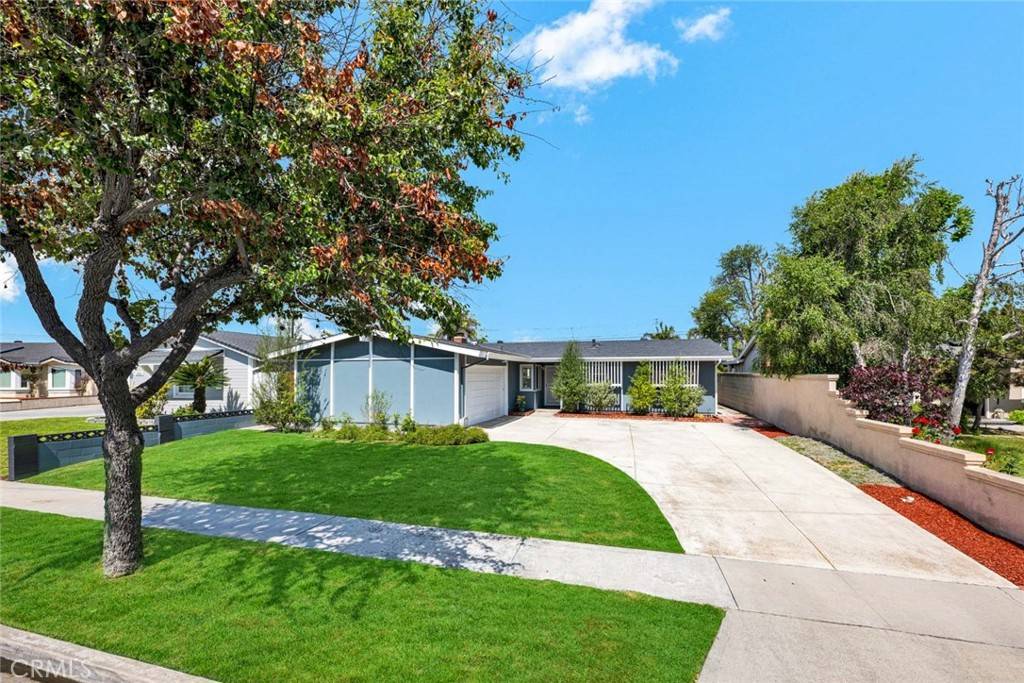 Westminster, CA 92683,13321 Edinburgh DR