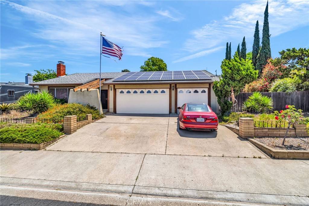El Cajon, CA 92019,1035 Ellen LN