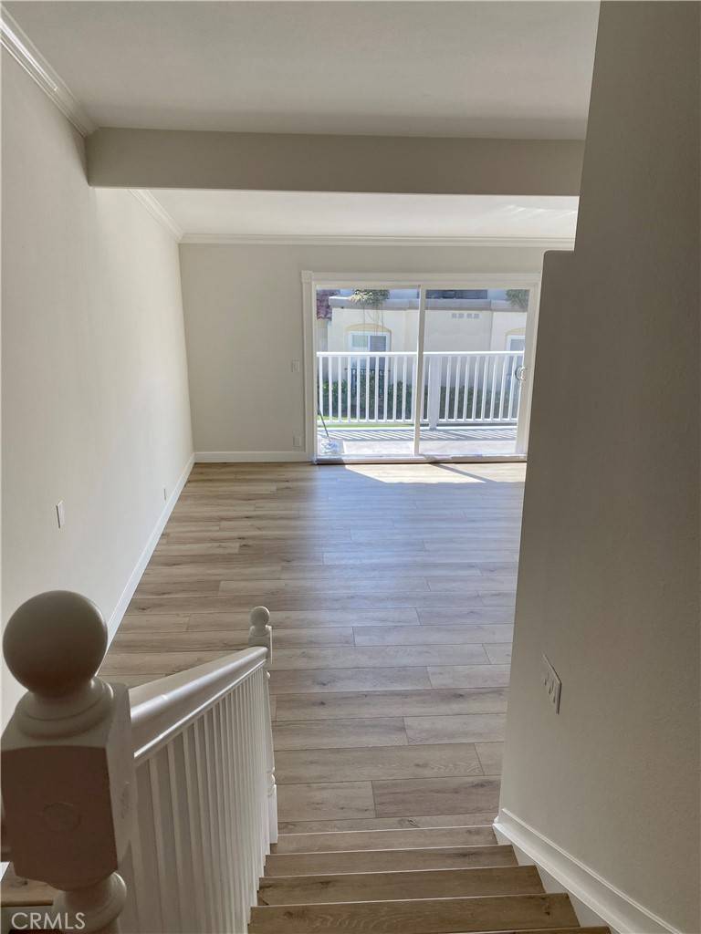 Newport Beach, CA 92660,2323 Eastbluff DR