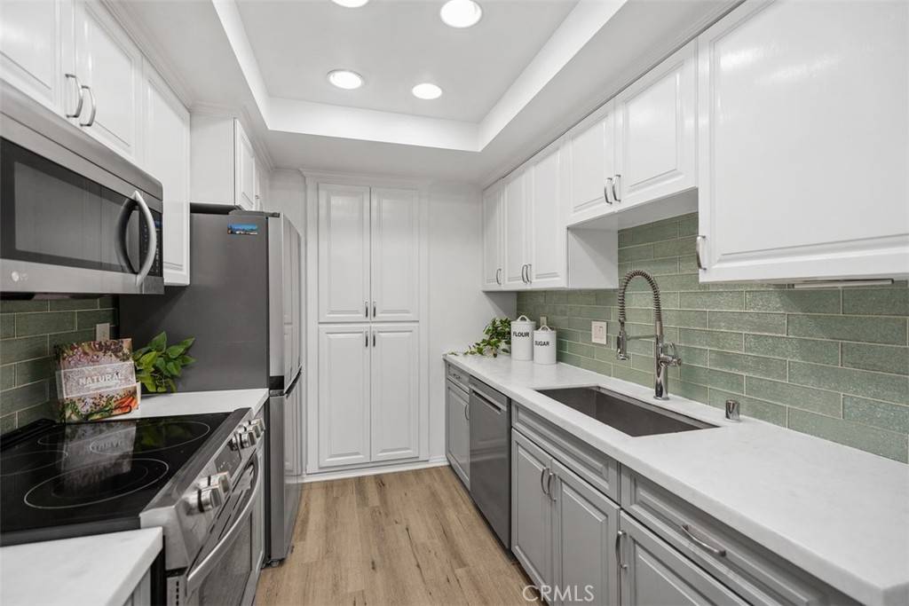 Dana Point, CA 92629,25611 Quail RUN #18