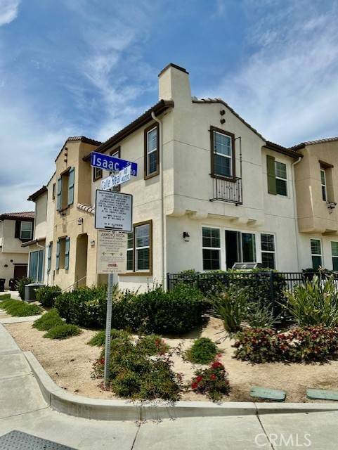 Murrieta, CA 92563,40265 Calle Real