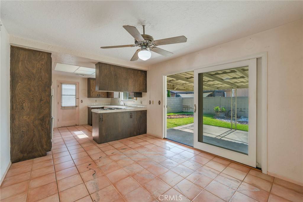 Huntington Beach, CA 92647,16192 Marjan