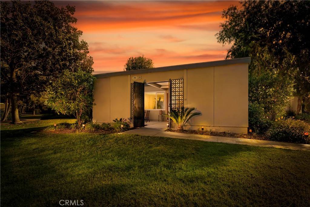 Laguna Woods, CA 92637,71 Calle Aragon #B