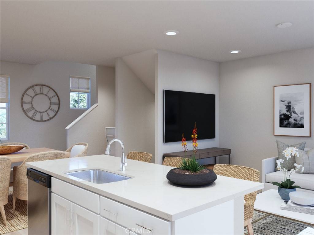 Temecula, CA 92591,28042 Oakdale DR