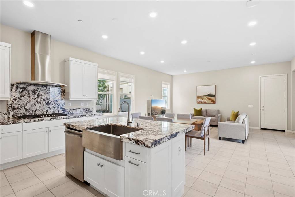 Irvine, CA 92618,103 Pusan