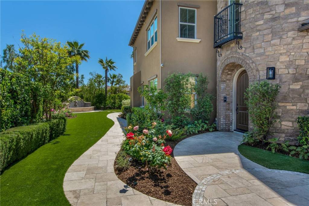 Lake Forest, CA 92630,18 Sorrel