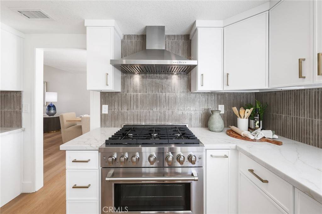 13621 Fairmont WAY Tustin, CA 92780