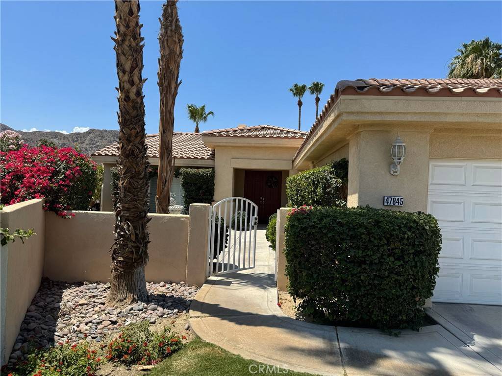 La Quinta, CA 92253,47845 Via Opera