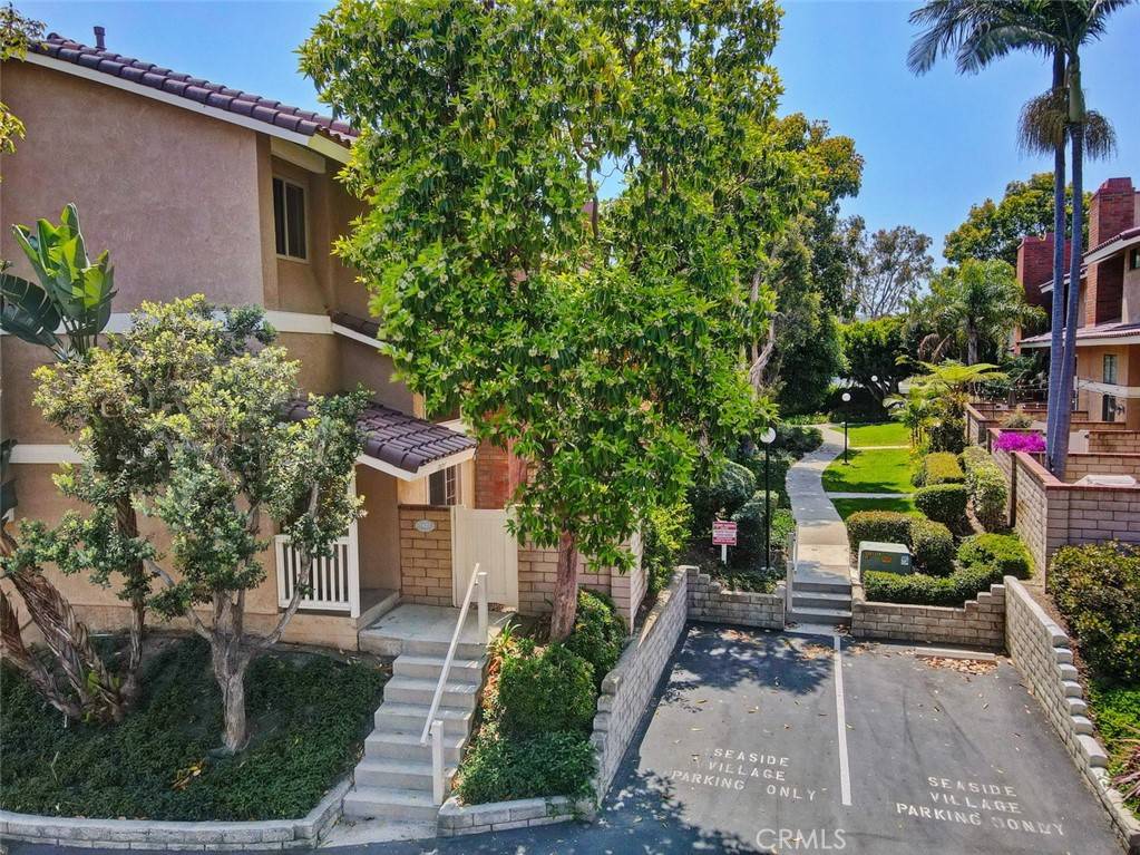 Huntington Beach, CA 92648,7825 Seaglen DR