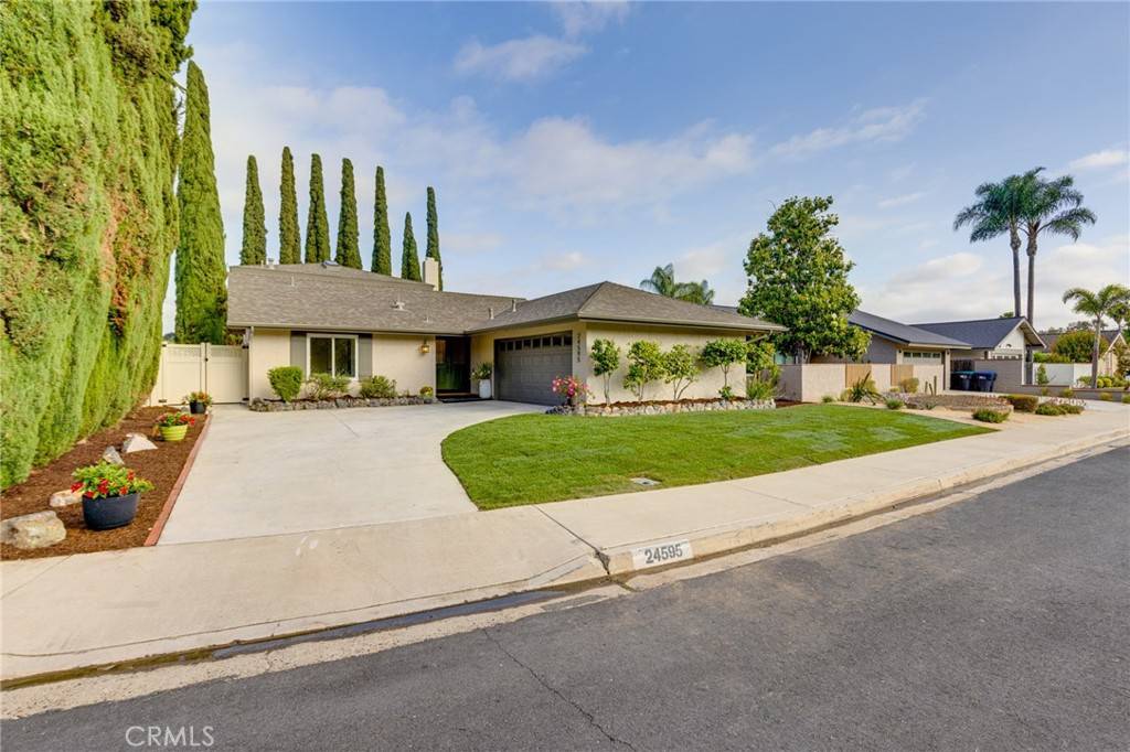Mission Viejo, CA 92691,24595 Alcoba DR