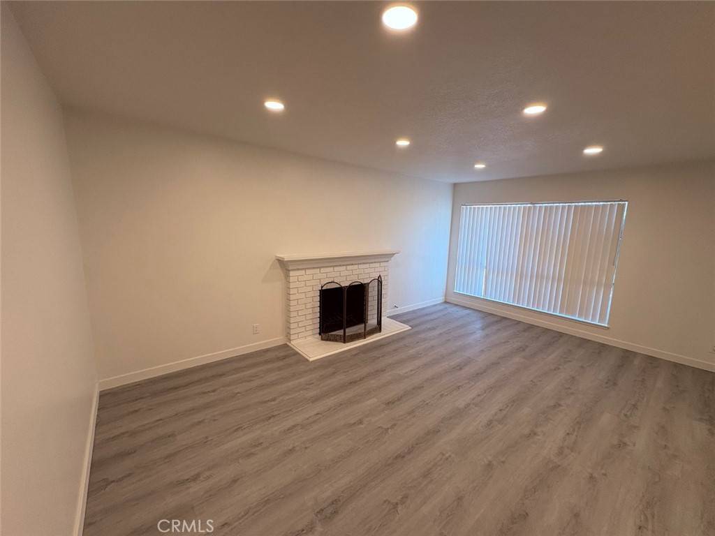 Irvine, CA 92606,3922 Ash ST