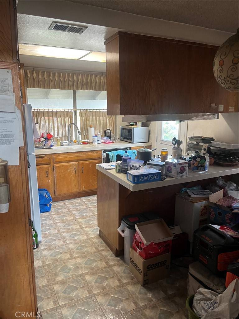 Gardena, CA 90247,14708 Van Buren AVE