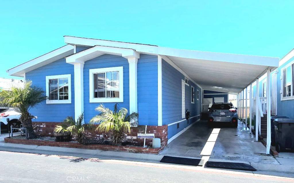 Huntington Beach, CA 92646,21851 Newland St. #37