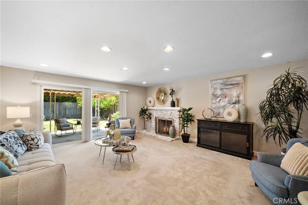 Fountain Valley, CA 92708,18452 Tamarind ST