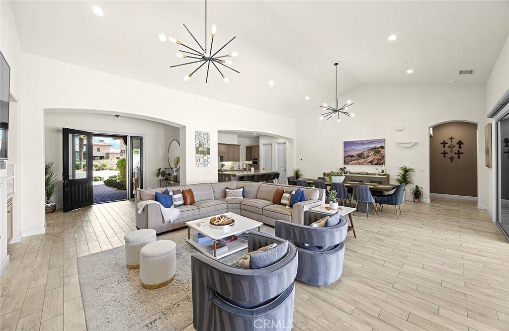 La Quinta, CA 92253,55121 Summer Lynn CT