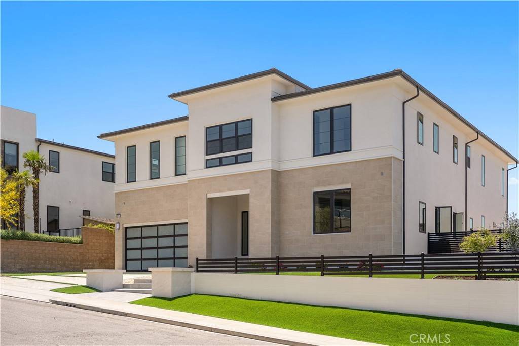 Porter Ranch, CA 91326,20414 Marlow