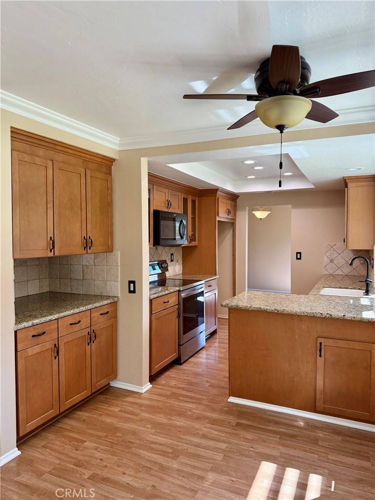 Lake Forest, CA 92630,22915 Hazelwood