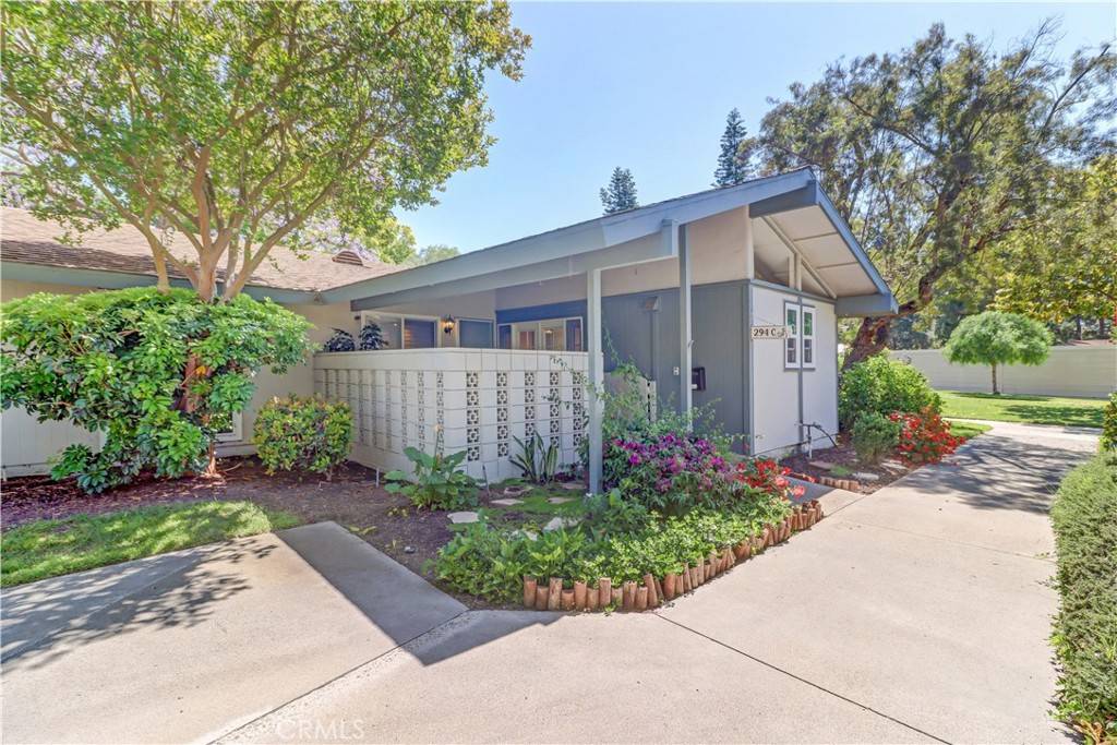 Laguna Woods, CA 92637,294 Avenida Sevilla #C