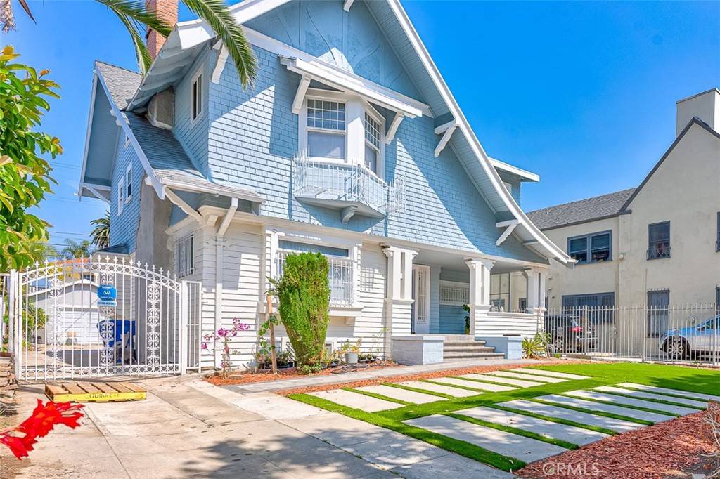 Los Angeles, CA 90005,715 S Norton AVE