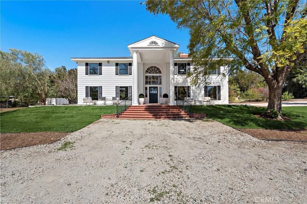 Orange, CA 92869,10911 Meads