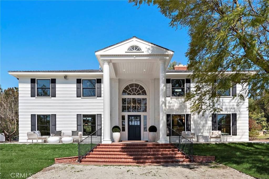 Orange, CA 92869,10911 Meads