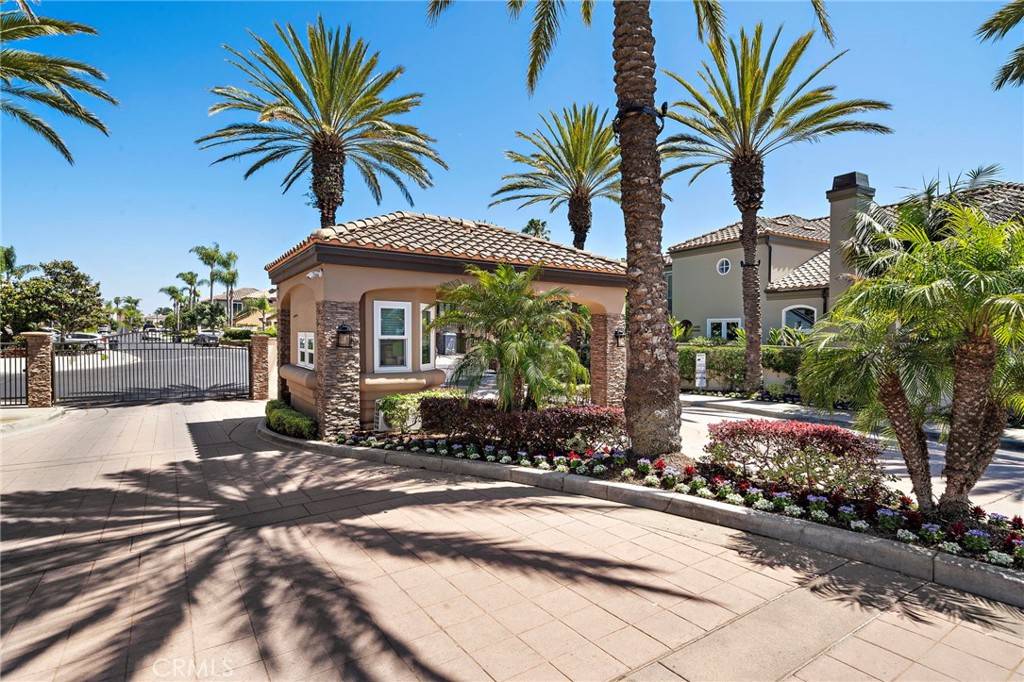 Huntington Beach, CA 92648,19025 Bayhill Lane
