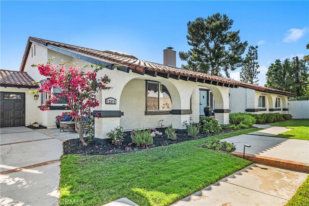 North Tustin, CA 92705,12571 Welbe DR